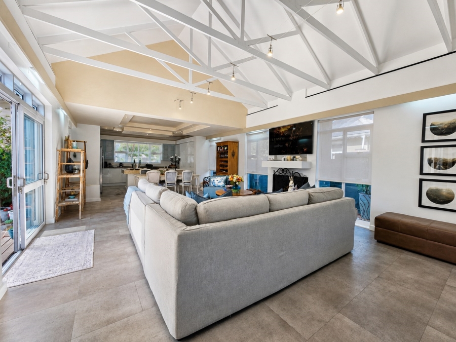 4 Bedroom Property for Sale in Marina Martinique Eastern Cape